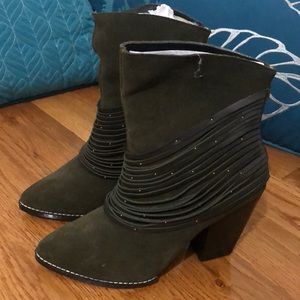 Kelli Dagger Booties